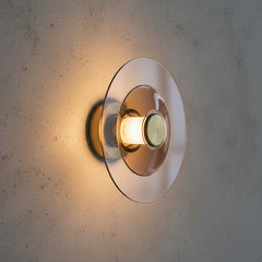 Lámpara de pared LED de hierro con cristal ahumado